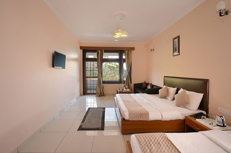 Hotel Maya Regency- Premium Room